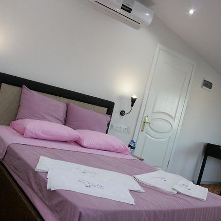 Sakran Hotel Yenisakran Chambre photo